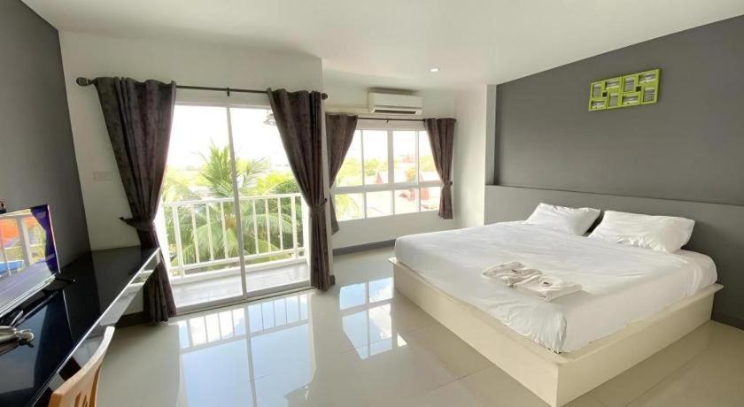 The Most Hotel Rayong Extérieur photo